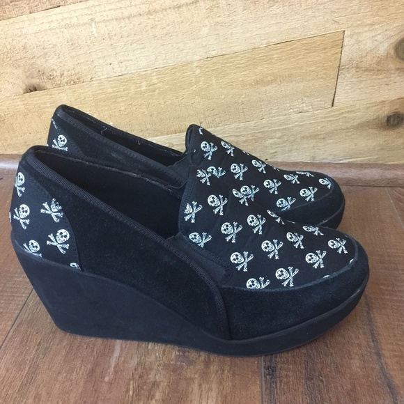 volatile shoes wedges